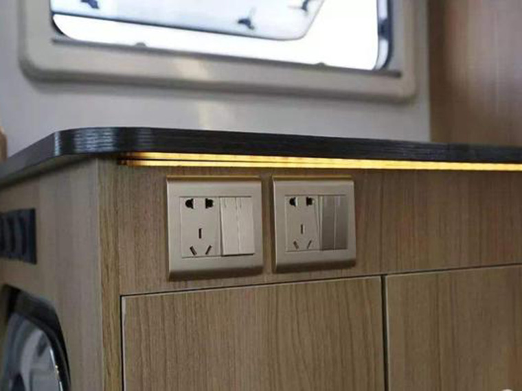 裝修一定要在這八處裝插座，不然三年后必后悔！