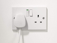 裝修百科：室內(nèi)電源插座距離地面多高比較合適呢？